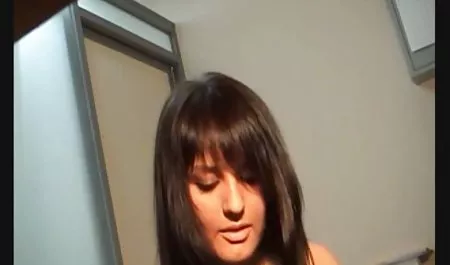 کارمن بلا یک عکسهایی سکسی جدید سرویس بزرگ سیاه را بیرون کشید