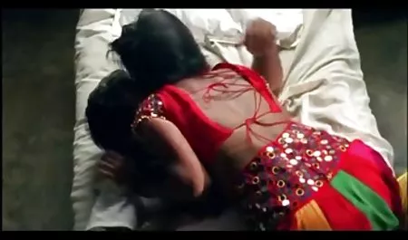 دانش آموز دختر ناز که از blowjob عمومی در اتاق مناسب - نوجوان آماتور عکسهای متحرک سکسی جدید